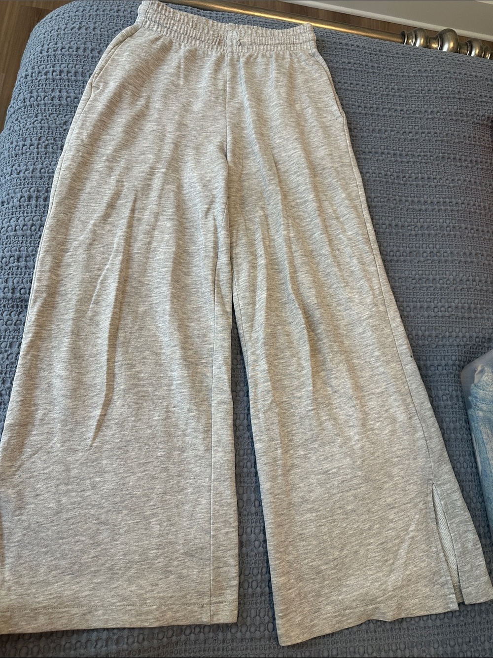 H&M Beige Wide Leg Sweatpants - Picture 4 of 5